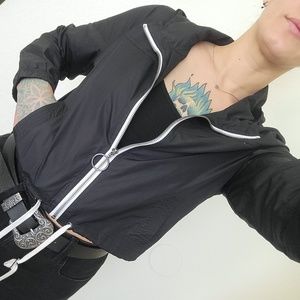 Crop top windbreaker